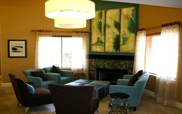Holiday Inn Express Hotel & Suites Bluffton @ Hilton Head Area
