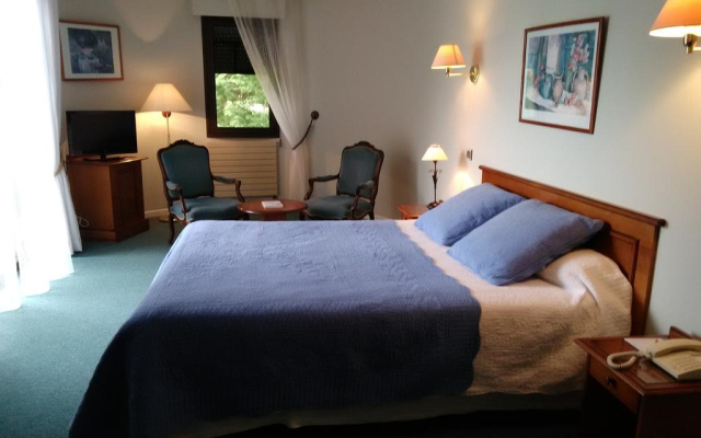 Auberge des Pins
