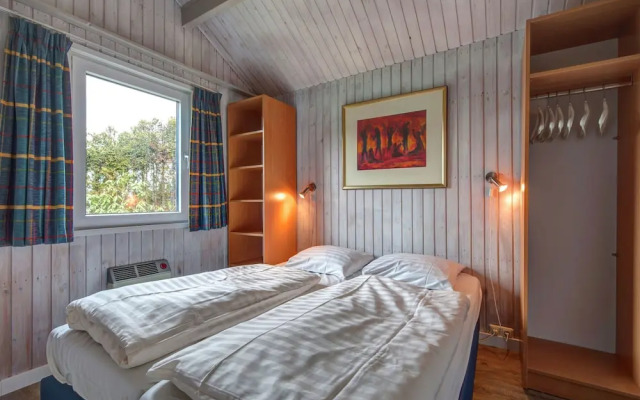 Detached bungalow in Naturpark Nordeifel near a reservoir