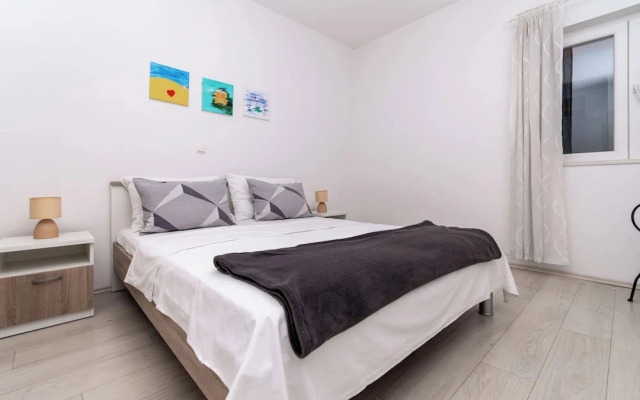 Apartments Cezar