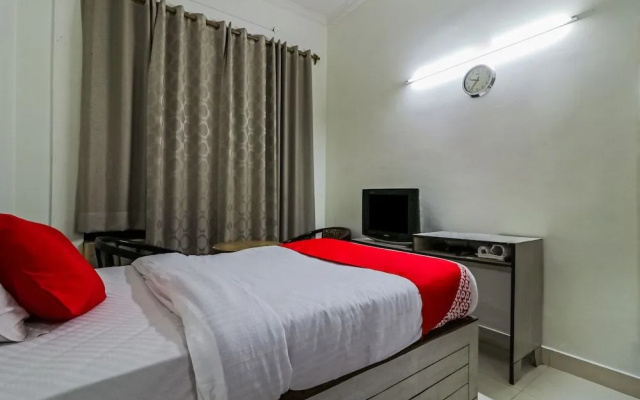 OYO 18465 Hotel Nestway
