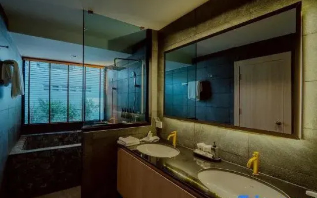 Yacht Pool&Gallery Villa