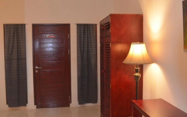 Amigos Bungalows