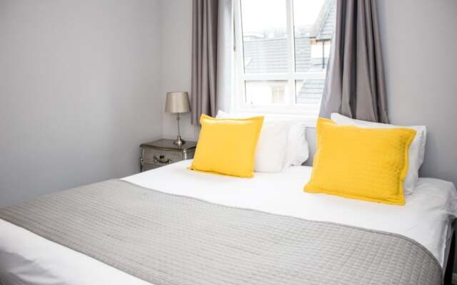 Отель Edinburgh Playhouse Apartments Великобритания, Эдинбург - отзывы, цены и фото номеров - забронировать отель Edinburgh Playhouse Apartments онлайн вид на фасад