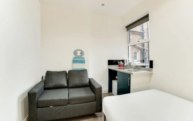 Beautiful Studio in London Near Wimbledon Park