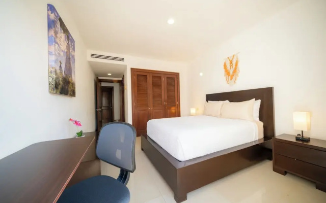 Modern 3 BR Condo in PDC - Muuyal 304