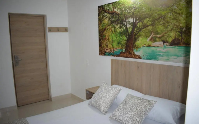 Suites 44 Hotel