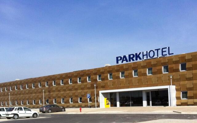 Park Hotel Porto Aeroporto вид на фасад