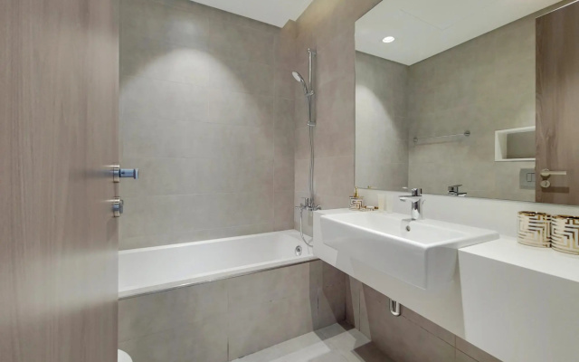 MBR - District One Residences 203