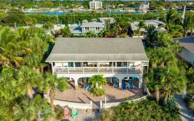 Casey Key Retreat