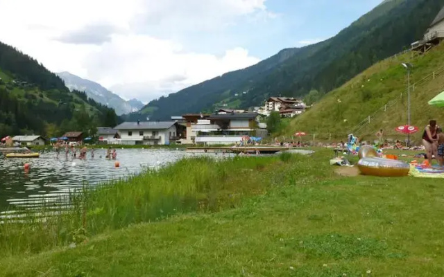 Ferienwohnung Annelies/Haus Tyrol