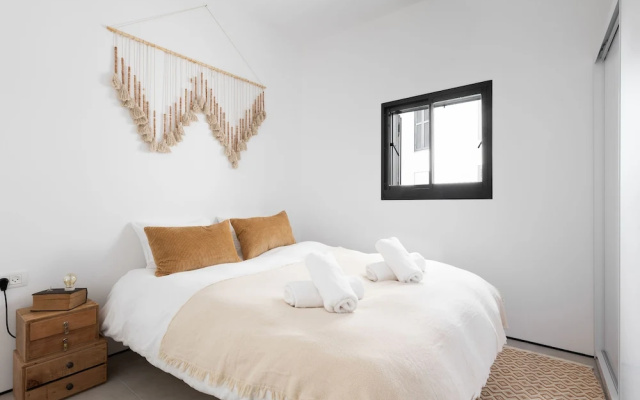 Elegant 2BD Apartment in Jaffa Area