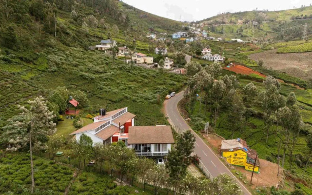 Hillside Home 3 BHK Villa by tisyastays