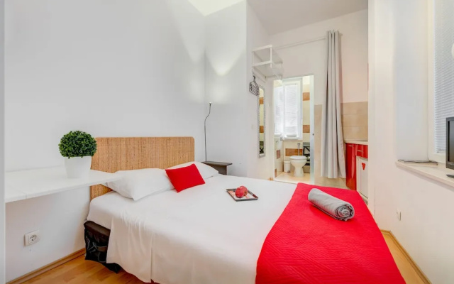 Apartment & Studio Riva Lucija by Litto
