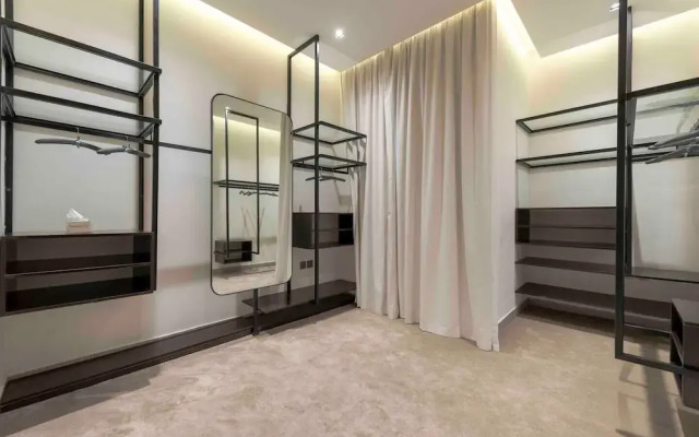 Trendy Apartment in Alwadi Vlll
