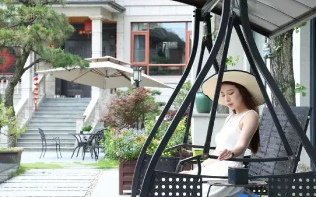 Cloud Hidden INS Villa | Mountain Private Cave Hot Spring Courtyard Retreat