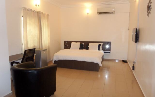 Отель Nordic Hospitality Suites