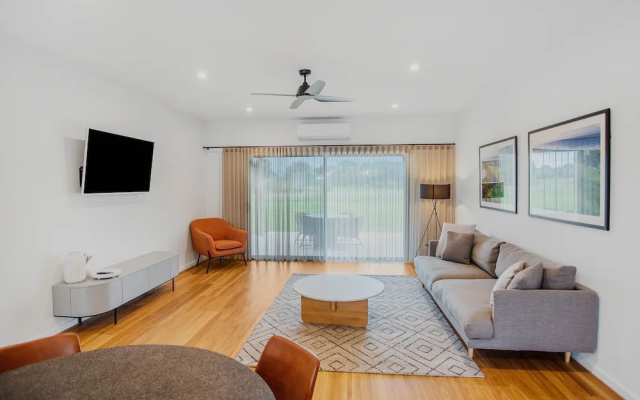 13th Beach Golf Lodges