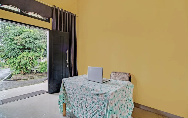 Hotel O Lucky Guesthouse