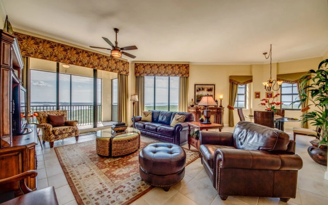 Penthouse at Cape Harbour - Roelens Vacations