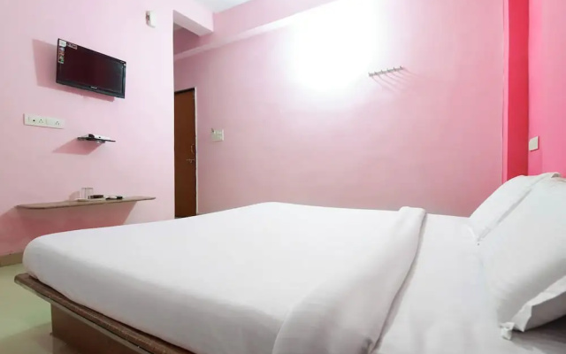 Spot On 49840 Hotel Kamal Darshan