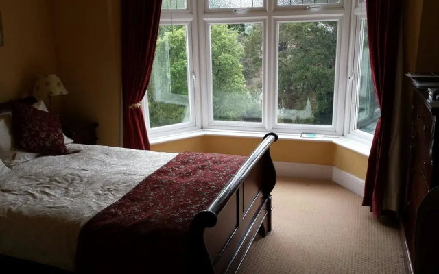 Gwyndra House B&B