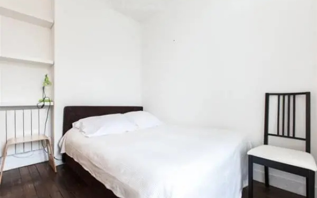 Banquier Halldis Apartment