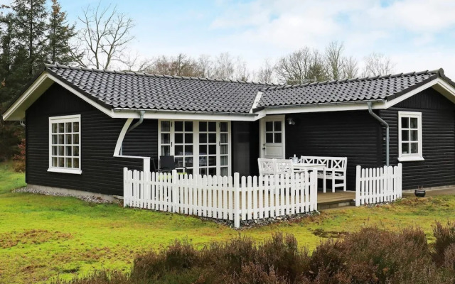 6 Person Holiday Home in Hals