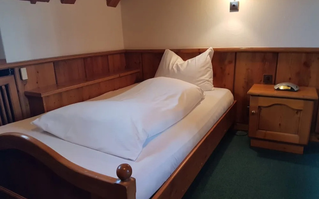 Hotel zum Kreuz