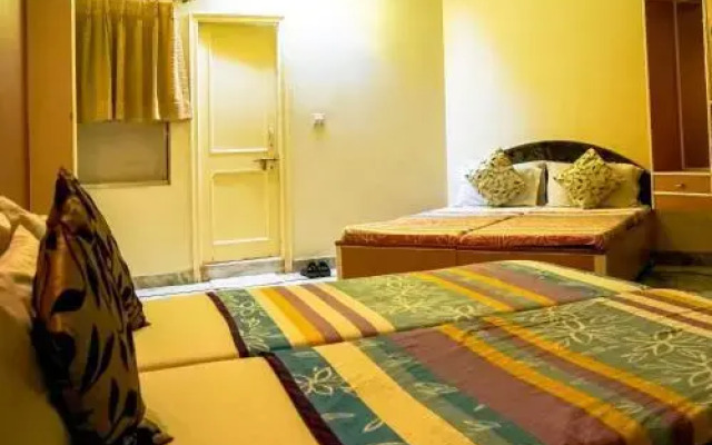 Hotel Laxmi Palace