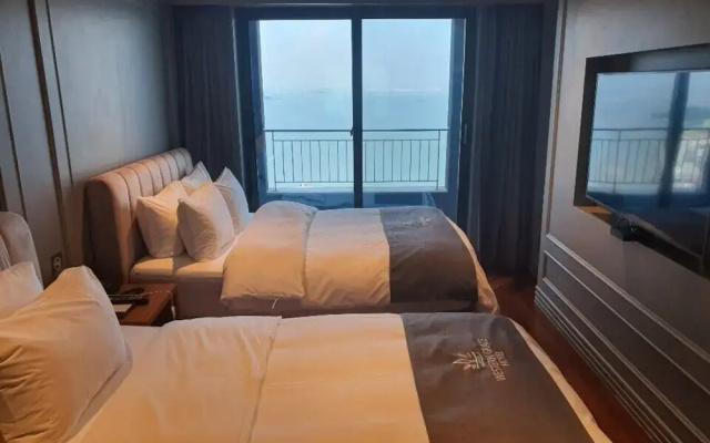 Incheon Grace Suite Hotel
