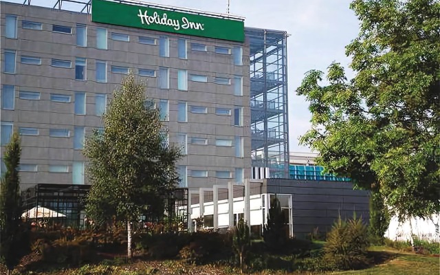Отель Holiday Inn Prague Airport Чехия, Прага - 3 отзыва об отеле, цены и фото номеров - забронировать отель Holiday Inn Prague Airport онлайн вид на фасад