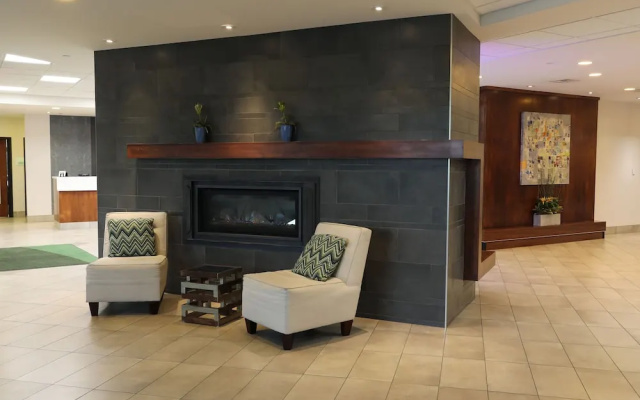 Holiday Inn Omaha Southwest