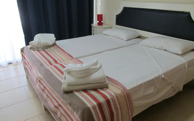 Royal Blue Hotel and Spa Paphos ex Pafiana Heights