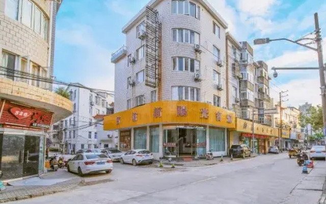 Xiangshan Shipu New Sunshine Hotel