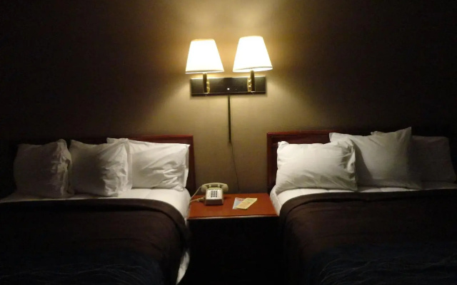 Bangor Inn & Suites
