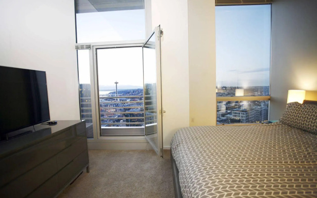 Convention Center Lux Suites by Barsala