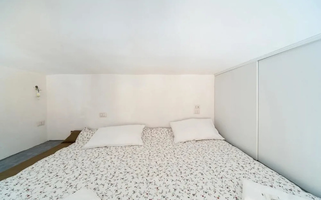 Sasa House