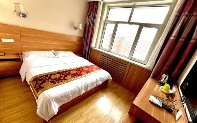 Prairie Pearl Express Hotel