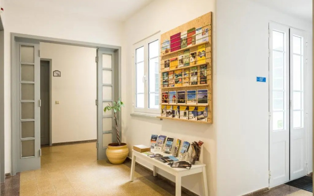 Loule Coreto Hostel