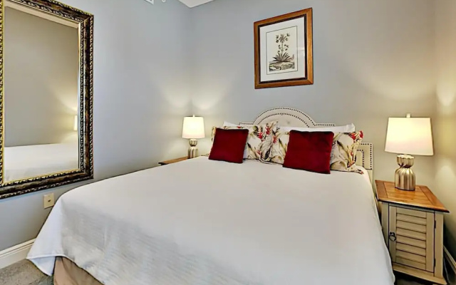 Water's Edge by Southern Vacation Rentals