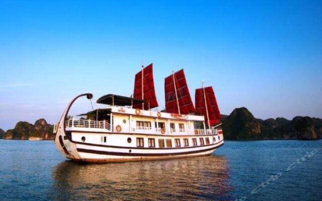 Отель Halong Scorpion Cruise вид на фасад