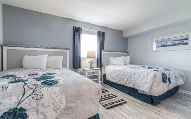 Harbourgate Marina #624 - 2 Br Condo