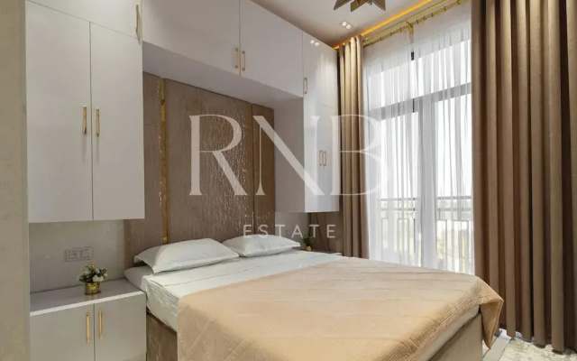 Kamolon 113 by RNB estate