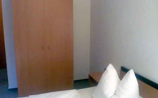 Hotel & Restaurant "Zum Firstenstein"
