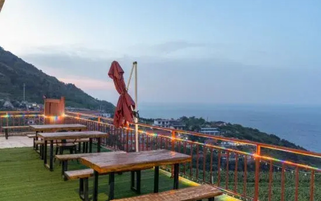 Lingshan Island 10 Miles Homestay