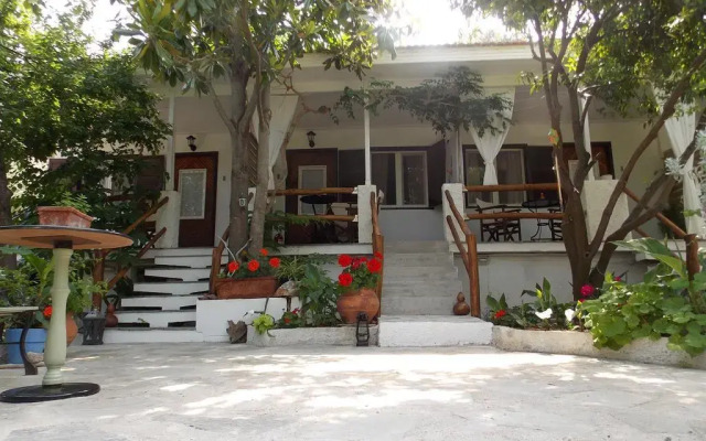 Stamatias Garden