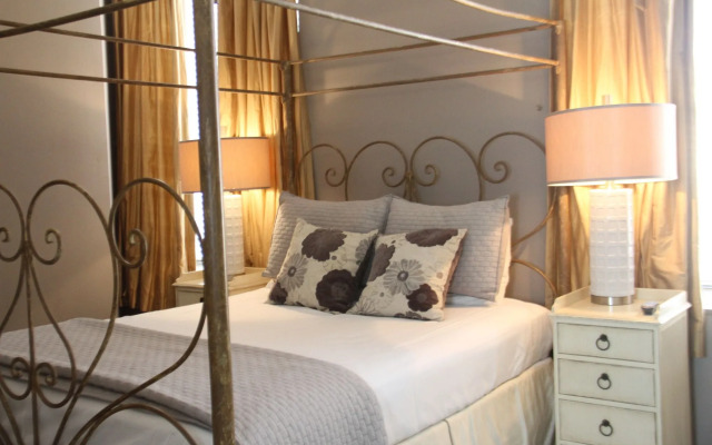 Old Capitol Inn