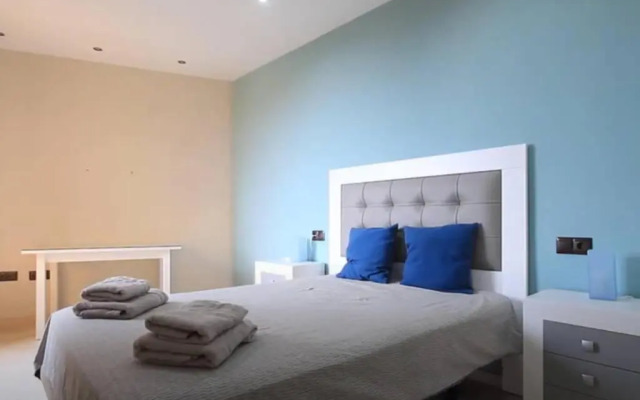 Bel appartement raffiné à 600 m de la plage