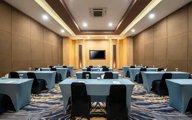 Oakwood Hotel & Apartments Taman Mini Jakarta